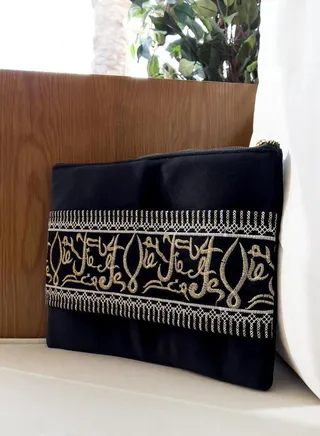 velvet pouch 