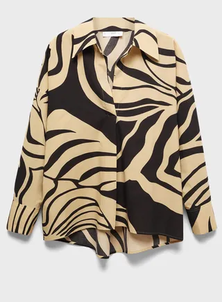 Button Detail Top 