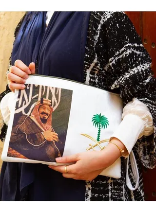 Founder's Pouch + of two swords and a palm 