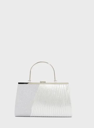 Pleat Effect Clutch With Handle 