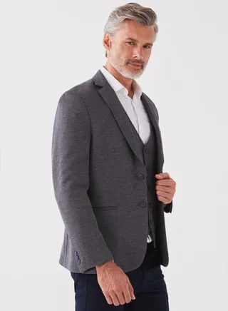 Essential Slim Fit Blazer 