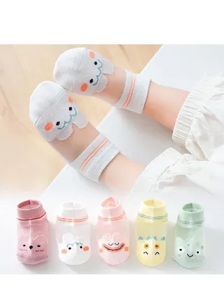 Child Absorb Sweat and Ventilate Socks 5 Pairs High Quality Socks One Size Fits All 
