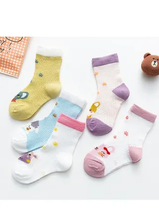 Child Absorb Sweat and Ventilate Socks 5 Pairs High Quality Socks One Size Fits All 