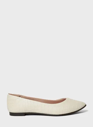 Pointed Toe Ballerinas