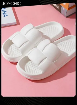 Solid Color Flower Pattern EVA Comfortable Bottom Non-slip Bathroom Shower Slipper Quick Dry and Breathable Indoor Bedroom Slipper White for Women 