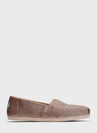 Essential Slip Ons 