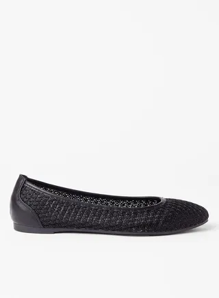 Round Toe Ballerina Black 