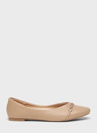 Close Toe Ballerinas