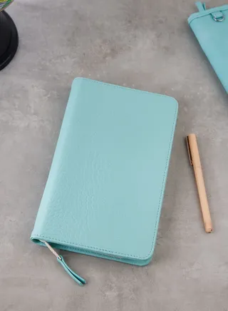 Off The Grid Travel Wallet 
