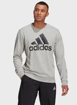 Essential Logo Sweatshirt