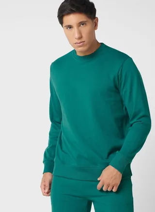 Essential Sweatshirt 