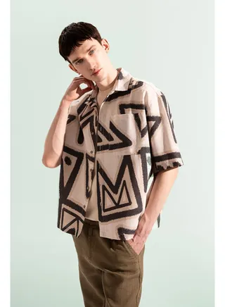 Man Relax Fit Polo Neck Woven Short Sleeve Shirt 