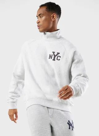 Logo Sweatshirt