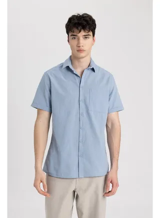 Man Slim Fit Polo Neck Woven Short Sleeve Shirt 