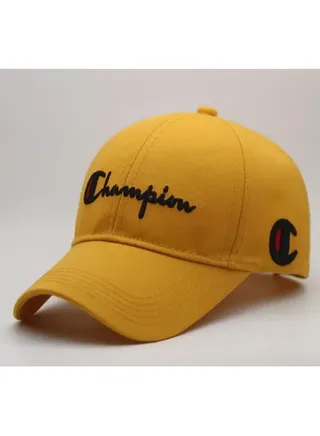 Adjustable High Quality Horse Logo With Dubai Big Letter Embroidered Hat 