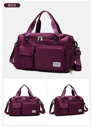 Duffel bag for sports and travel, large handbag with shoe pocket, large size for the weekend, burgundy 