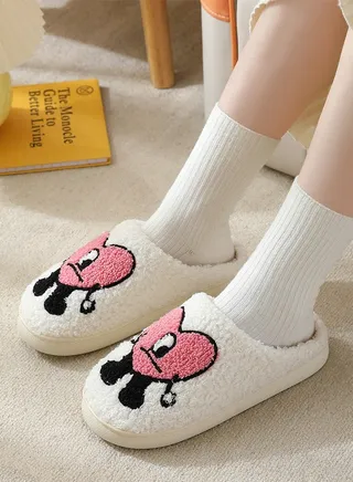 Lovely Cartoon Embroidery Warm Indoor Bedroom Slides Autumn and Winter Women Flat Household Slippers with Love Pattern White+Pink 