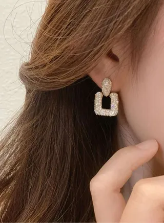 Stylish & High Quality Earrings For Women Cubic Zirconia 