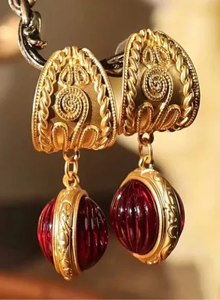 Elegant 18k Gold Plated Earrings For Women 
