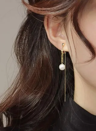 Elegant Gold Plated Earrings 
