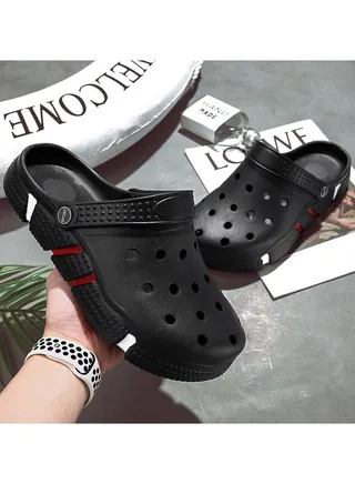 Wear Non Slip Lightweight Perforated Shoes For External Wear 