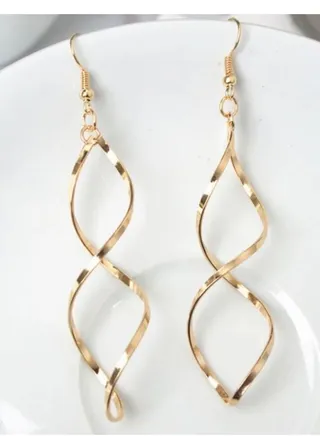 Womens earrings in simple and beautiful shapes 