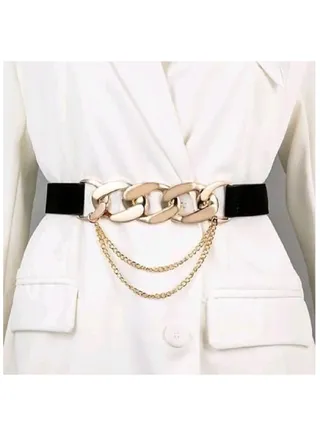 belt chain  black 