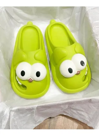 Wear Cute Big-Eyed Dog Platform Slippers Indoors And Outdoors In Summer 