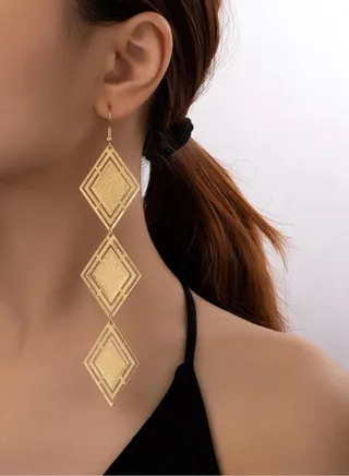 Stylish Gold Plated Dangle Earrings For Women 