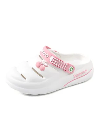 Wear Non Slip Lightweight Perforated Shoes For External Wear 