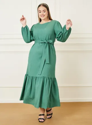 A-Line Maxi Dress with Front Tie Belt 