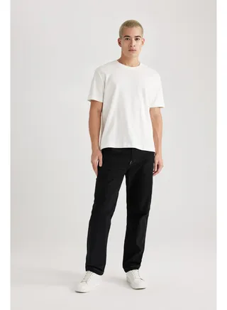Man Wide Leg Woven Trousers 