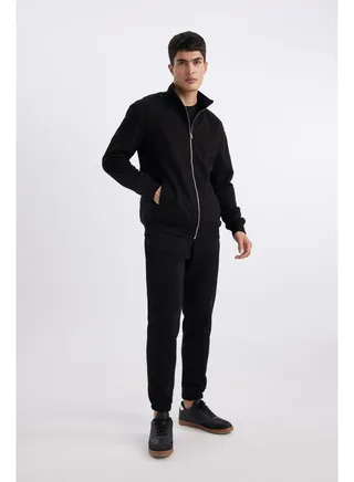 Man Standart Fit Knitted Trousers 