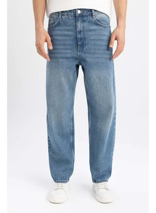 Man Baggy Denim Trousers 
