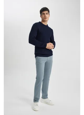 Man Regular Fit Chino Chino Trousers 