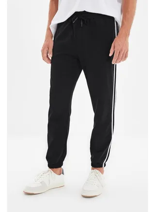Sweatpants - Black - Joggers 
