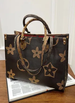 Large Flower Colored Shopping Bag Fashion Light Luxury Texture Women's Bag 