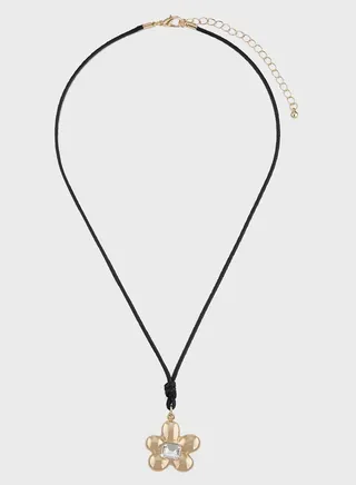 Floral Pendant Necklace