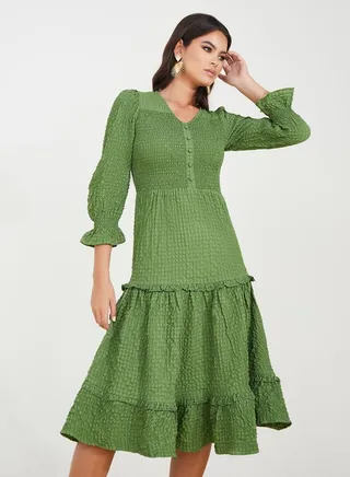 Crinkled A-Line Midi Dress with Buttons 