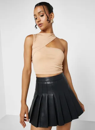 Cutout Detail Top 
