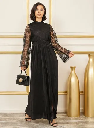 Lace Detail High Neck Plisse Maxi Dress 