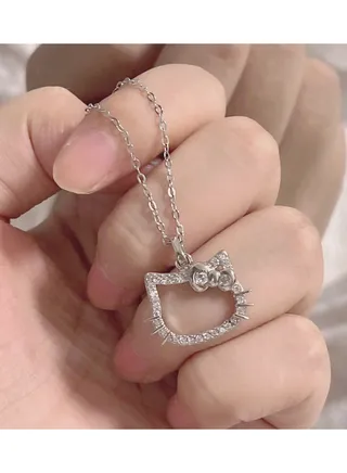 Hello Kitty Necklace 