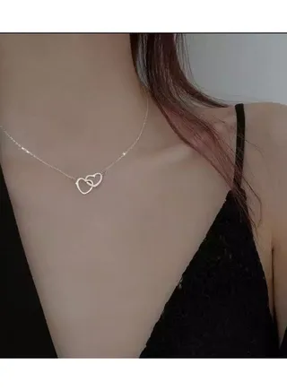 Silver pendant made of alloy with a geometric design 