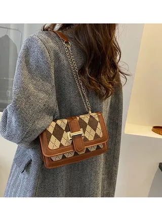 British Style Casual Checkered Ladies Handbag for Women One Shoulder Crossbody Flap Chain Bag for Shopping Commute Travel and Dating 