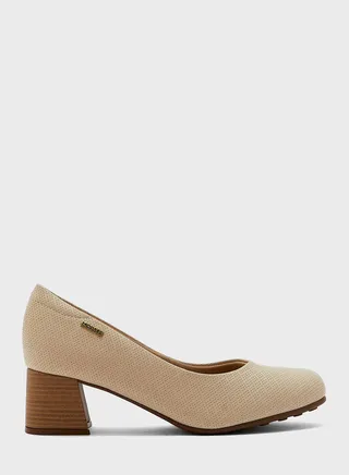 Araceli Pumps