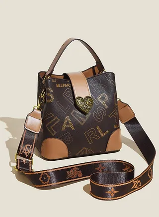 Women's High-End Sense of Letters One Shoulder Messenger Bucket Bag Handbag 21*23*11CM 