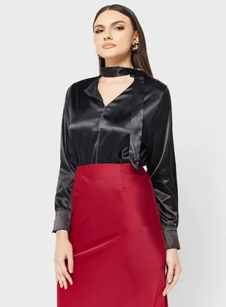 Neck Tie Detail Blouse 