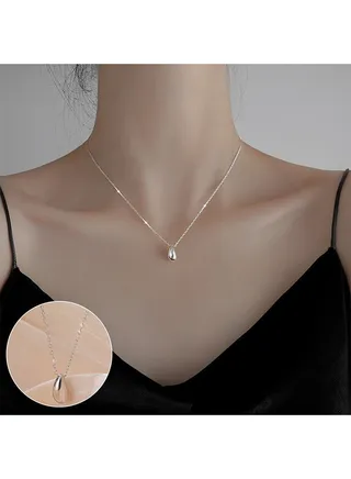 Dainty Drop Water Pendant Necklace, Elegant And Simple Silver Plated Stainless Steel Necklace For Women Cubic Zirconia 
