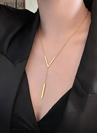 V-Shaped Pendant Necklace For Women and Girls Trendy Fashion Accessories with a Unique Minimalist Vibe Fashion Jewelry Dress Accessories 
