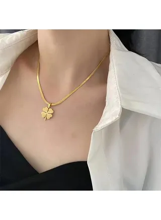 Four Leaf Clover Necklace, Gold Plated Flower Decor Necklace, Elegant Dainty Four Leaf Clover Necklace, Lucky Charm Pendant For Girls 